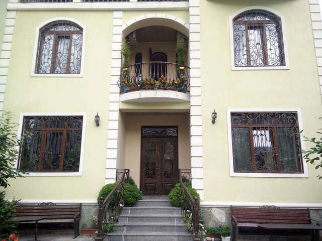 Отель Hotel Mimino Тбилиси-15